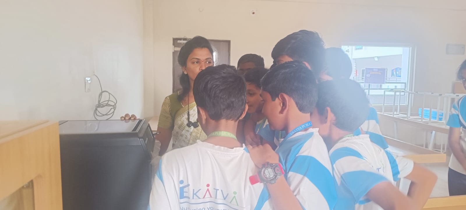 State-of-the-Art Lab & Cutting-Edge Tools